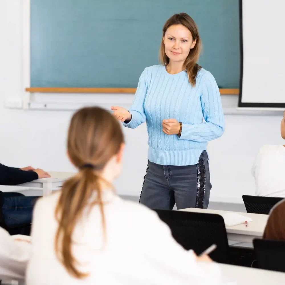 students of High School Immersion Course of Academia TEBA
